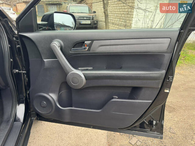 Черный Хонда СРВ, объемом двигателя 2.35 л и пробегом 240 тыс. км за 6900 $, фото 43 на Automoto.ua