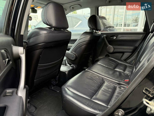 Черный Хонда СРВ, объемом двигателя 2.35 л и пробегом 226 тыс. км за 10800 $, фото 9 на Automoto.ua