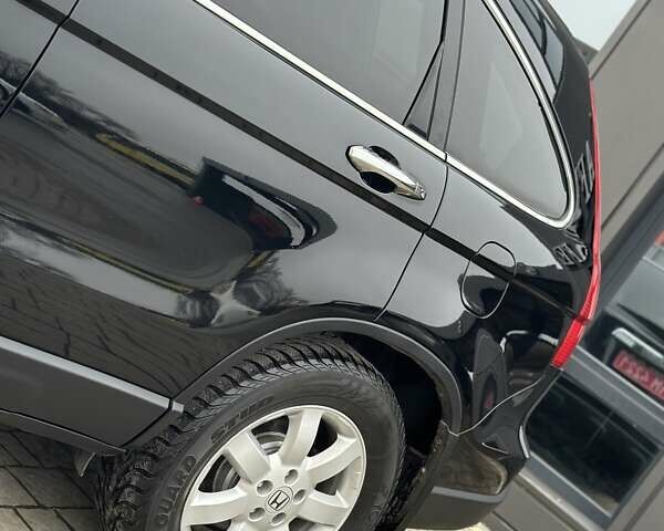 Чорний Хонда СРВ, об'ємом двигуна 2 л та пробігом 185 тис. км за 10150 $, фото 30 на Automoto.ua