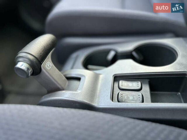 Черный Хонда СРВ, объемом двигателя 2.2 л и пробегом 165 тыс. км за 10499 $, фото 75 на Automoto.ua