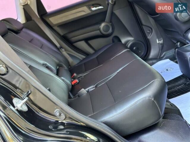 Черный Хонда СРВ, объемом двигателя 2 л и пробегом 178 тыс. км за 10999 $, фото 75 на Automoto.ua