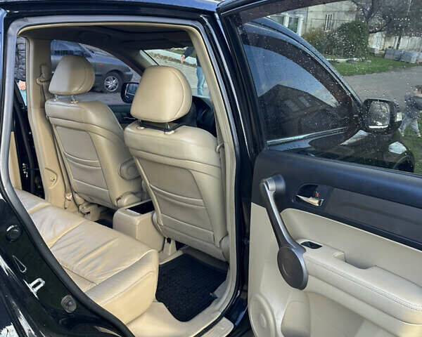 Черный Хонда СРВ, объемом двигателя 2.4 л и пробегом 133 тыс. км за 9499 $, фото 11 на Automoto.ua