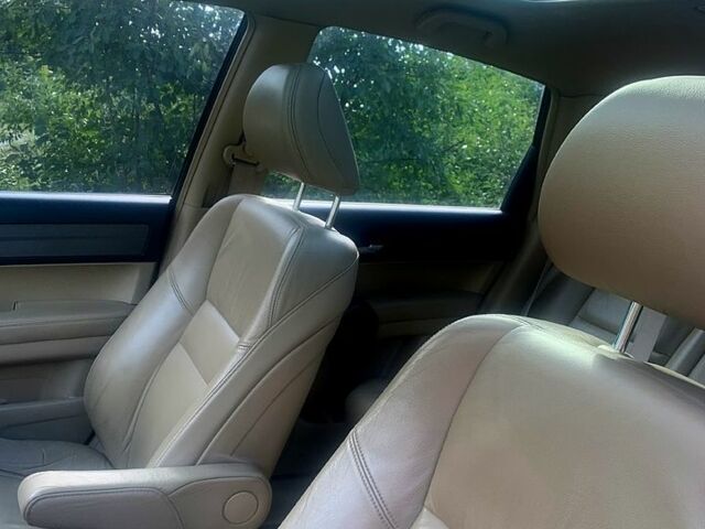 Черный Хонда СРВ, объемом двигателя 2.2 л и пробегом 245 тыс. км за 11200 $, фото 6 на Automoto.ua