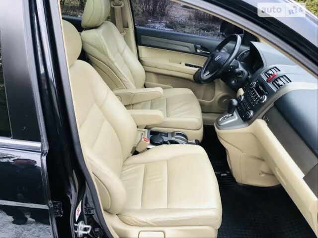 Черный Хонда СРВ, объемом двигателя 2.4 л и пробегом 132 тыс. км за 11000 $, фото 4 на Automoto.ua