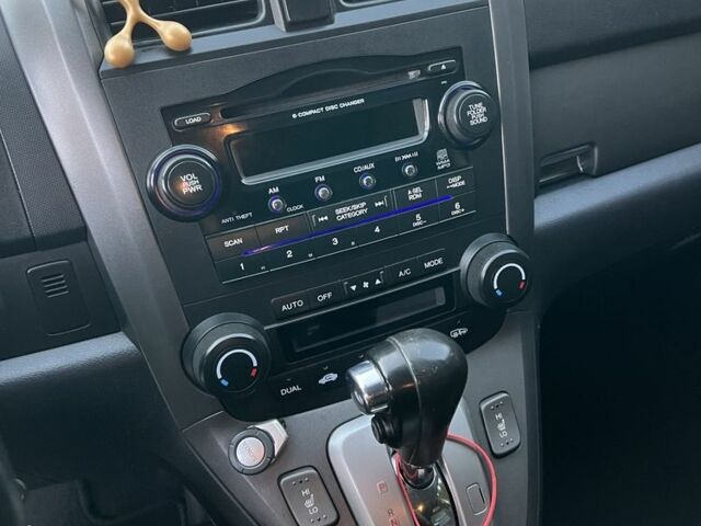 Черный Хонда СРВ, объемом двигателя 2.4 л и пробегом 290 тыс. км за 10500 $, фото 19 на Automoto.ua