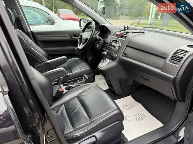 Черный Хонда СРВ, объемом двигателя 2.35 л и пробегом 226 тыс. км за 10800 $, фото 10 на Automoto.ua