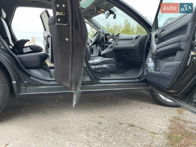 Черный Хонда СРВ, объемом двигателя 2 л и пробегом 279 тыс. км за 11400 $, фото 15 на Automoto.ua