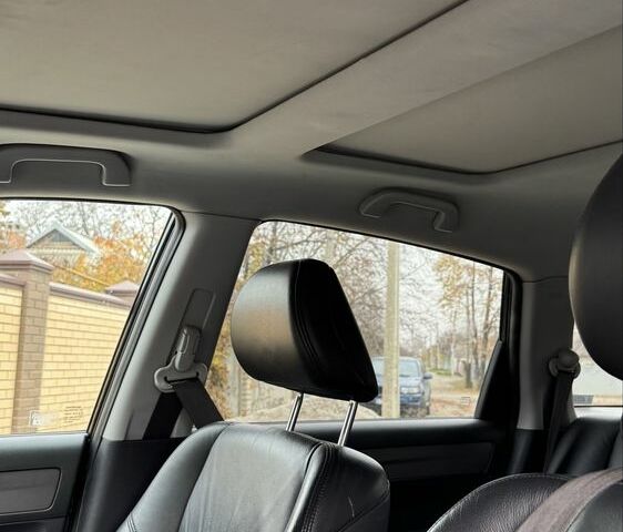 Чорний Хонда СРВ, об'ємом двигуна 2.2 л та пробігом 290 тис. км за 5300 $, фото 20 на Automoto.ua