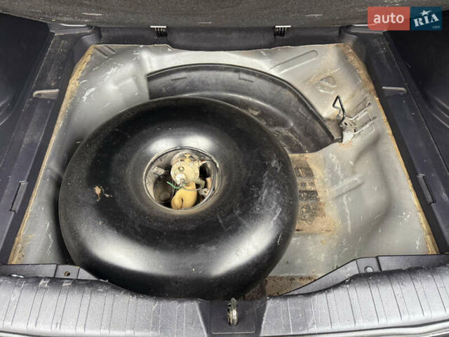 Черный Хонда СРВ, объемом двигателя 2.35 л и пробегом 240 тыс. км за 6900 $, фото 39 на Automoto.ua