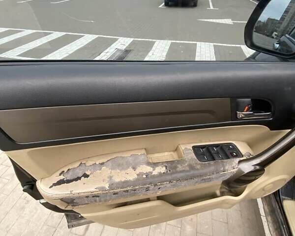 Чорний Хонда СРВ, об'ємом двигуна 2.4 л та пробігом 194 тис. км за 7499 $, фото 10 на Automoto.ua