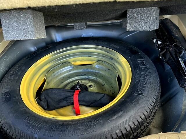 Черный Хонда СРВ, объемом двигателя 2.4 л и пробегом 133 тыс. км за 9999 $, фото 10 на Automoto.ua