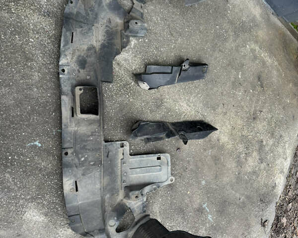 Черный Хонда СРВ, объемом двигателя 2.35 л и пробегом 240 тыс. км за 6900 $, фото 61 на Automoto.ua