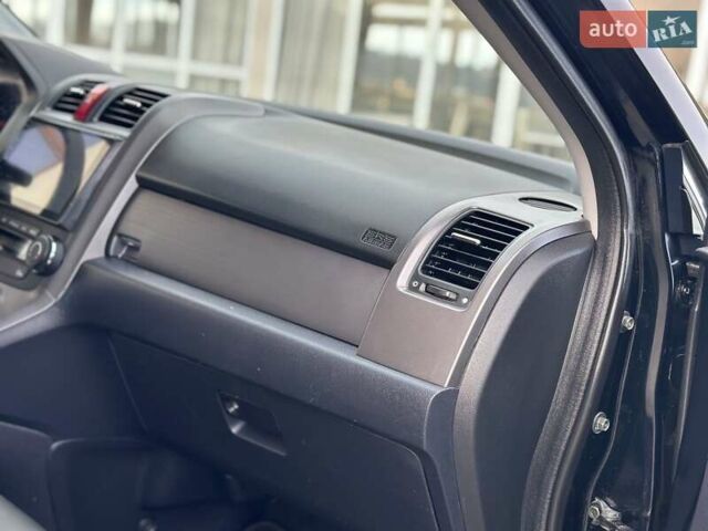 Чорний Хонда СРВ, об'ємом двигуна 2 л та пробігом 191 тис. км за 10450 $, фото 73 на Automoto.ua