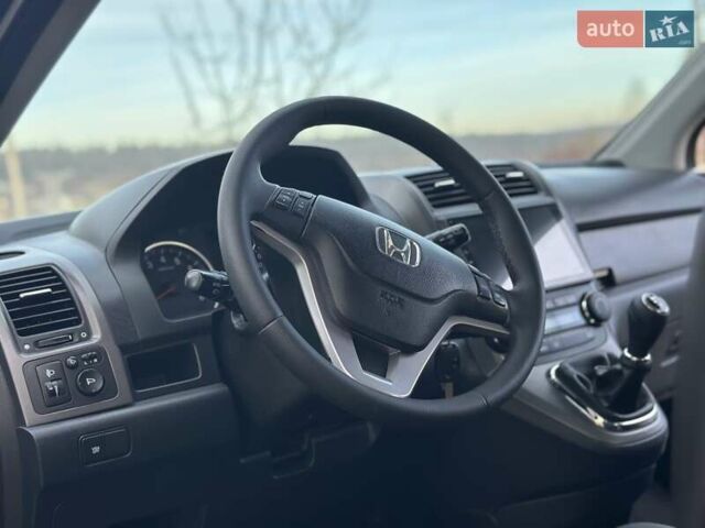 Чорний Хонда СРВ, об'ємом двигуна 2 л та пробігом 191 тис. км за 10450 $, фото 85 на Automoto.ua