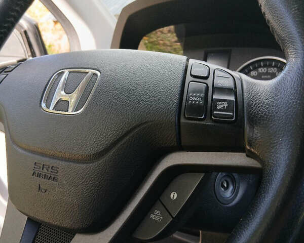 Хонда СРВ 2009 в Ладыжин на Automoto.ua Черный Хонда СРВ, объемом двигателя 2.2 л и пробегом 220 тыс. км за 14200 $, фото 21 на Automoto.ua