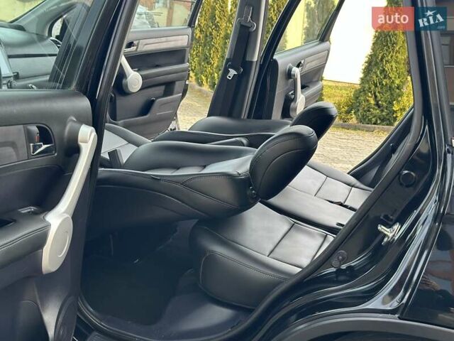 Чорний Хонда СРВ, об'ємом двигуна 2 л та пробігом 191 тис. км за 10450 $, фото 64 на Automoto.ua