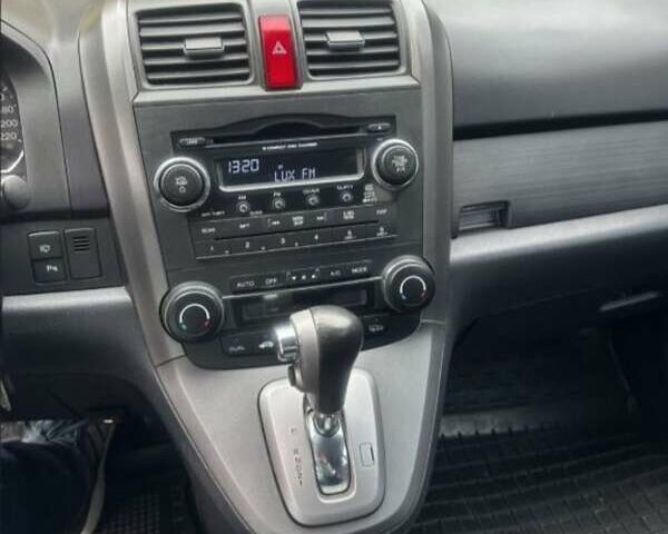 Черный Хонда СРВ, объемом двигателя 2.35 л и пробегом 180 тыс. км за 13700 $, фото 5 на Automoto.ua