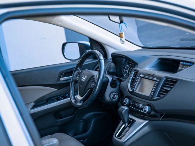 Черный Хонда СРВ, объемом двигателя 2.2 л и пробегом 219 тыс. км за 3260 $, фото 7 на Automoto.ua