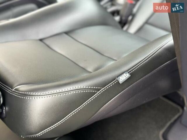 Чорний Хонда СРВ, об'ємом двигуна 2 л та пробігом 191 тис. км за 10450 $, фото 62 на Automoto.ua