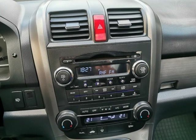 Черный Хонда СРВ, объемом двигателя 2 л и пробегом 193 тыс. км за 4600 $, фото 19 на Automoto.ua