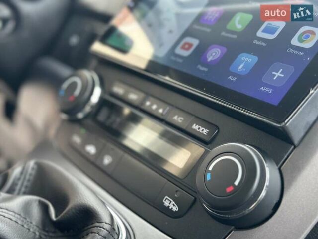 Чорний Хонда СРВ, об'ємом двигуна 2 л та пробігом 191 тис. км за 10450 $, фото 72 на Automoto.ua