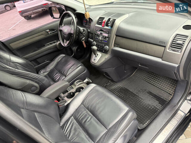 Черный Хонда СРВ, объемом двигателя 2.2 л и пробегом 227 тыс. км за 13000 $, фото 25 на Automoto.ua