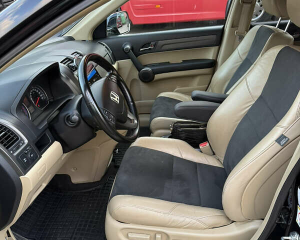 Черный Хонда СРВ, объемом двигателя 2.4 л и пробегом 200 тыс. км за 12500 $, фото 7 на Automoto.ua