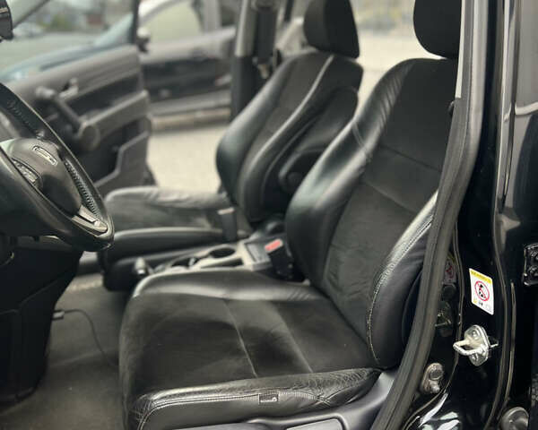 Черный Хонда СРВ, объемом двигателя 2.4 л и пробегом 71 тыс. км за 13499 $, фото 18 на Automoto.ua