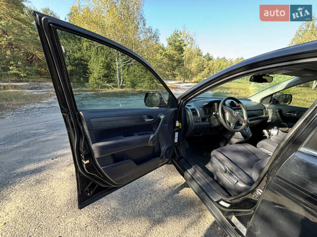 Чорний Хонда СРВ, об'ємом двигуна 2 л та пробігом 159 тис. км за 11650 $, фото 25 на Automoto.ua