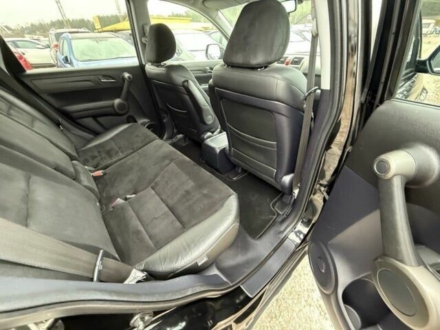 Черный Хонда СРВ, объемом двигателя 2.2 л и пробегом 171 тыс. км за 4053 $, фото 8 на Automoto.ua