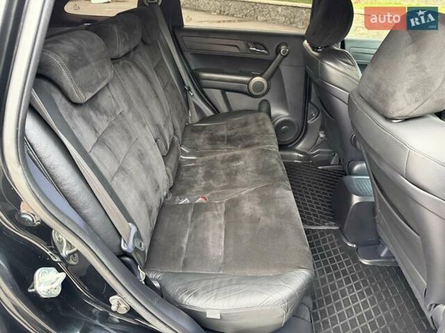 Черный Хонда СРВ, объемом двигателя 2.4 л и пробегом 151 тыс. км за 12777 $, фото 59 на Automoto.ua