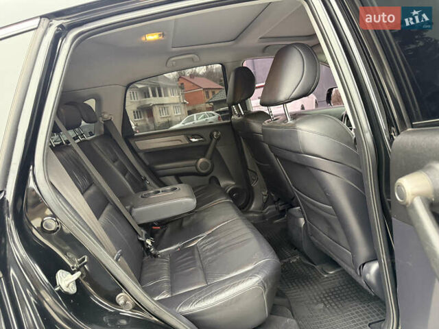 Черный Хонда СРВ, объемом двигателя 2.2 л и пробегом 227 тыс. км за 13000 $, фото 19 на Automoto.ua