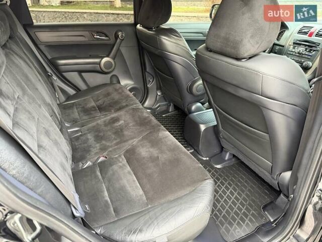 Черный Хонда СРВ, объемом двигателя 2.4 л и пробегом 151 тыс. км за 12777 $, фото 67 на Automoto.ua