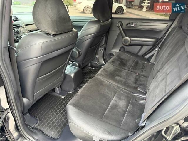 Черный Хонда СРВ, объемом двигателя 2.4 л и пробегом 151 тыс. км за 12777 $, фото 57 на Automoto.ua