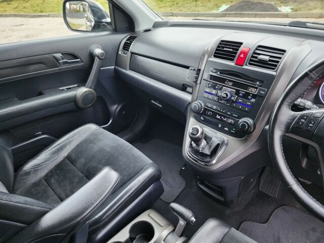 Чорний Хонда СРВ, об'ємом двигуна 2.2 л та пробігом 141 тис. км за 4081 $, фото 17 на Automoto.ua