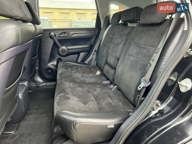 Черный Хонда СРВ, объемом двигателя 2.2 л и пробегом 248 тыс. км за 12699 $, фото 16 на Automoto.ua