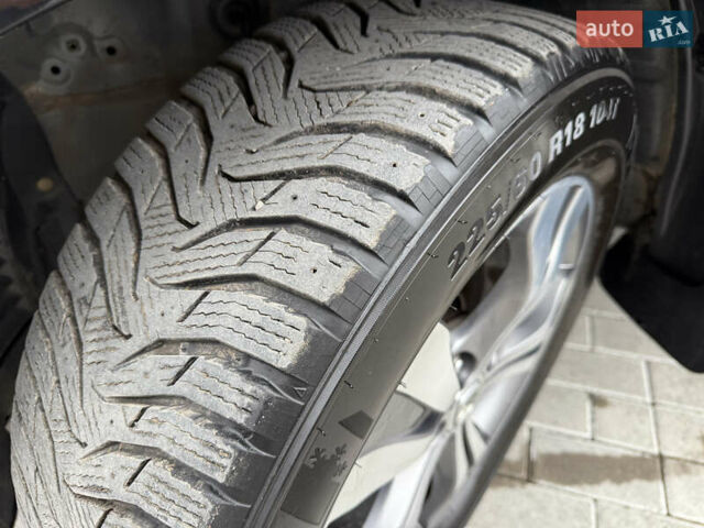 Черный Хонда СРВ, объемом двигателя 2.2 л и пробегом 279 тыс. км за 13000 $, фото 36 на Automoto.ua