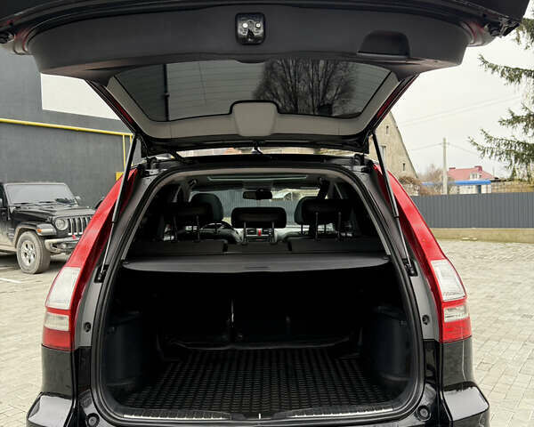 Черный Хонда СРВ, объемом двигателя 2.2 л и пробегом 227 тыс. км за 13000 $, фото 33 на Automoto.ua