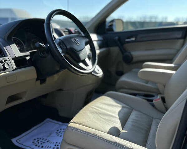 Черный Хонда СРВ, объемом двигателя 2.2 л и пробегом 161 тыс. км за 12999 $, фото 24 на Automoto.ua