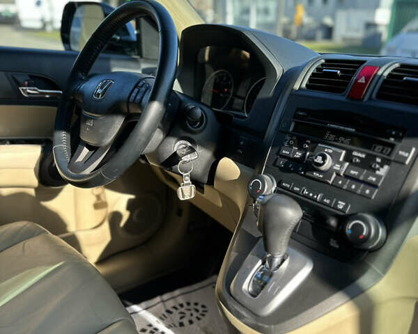 Черный Хонда СРВ, объемом двигателя 2.2 л и пробегом 161 тыс. км за 12999 $, фото 37 на Automoto.ua