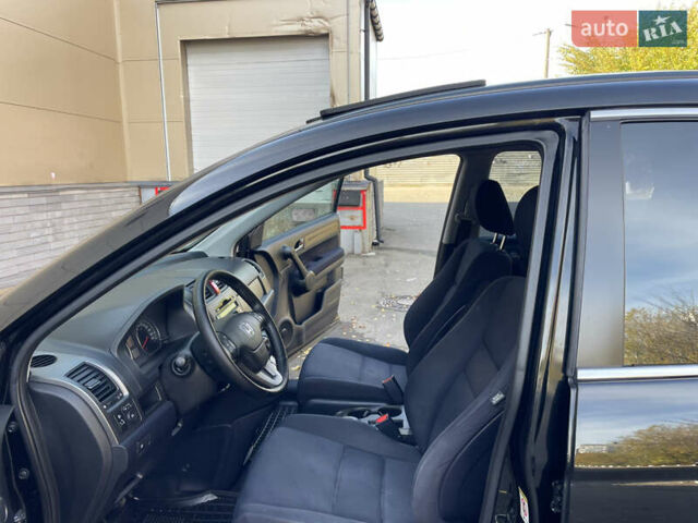 Хонда СРВ 2011 в Киеве на Automoto.ua Черный Хонда СРВ, объемом двигателя 2 л и пробегом 198 тыс. км за 11200 $, фото 10 на Automoto.ua