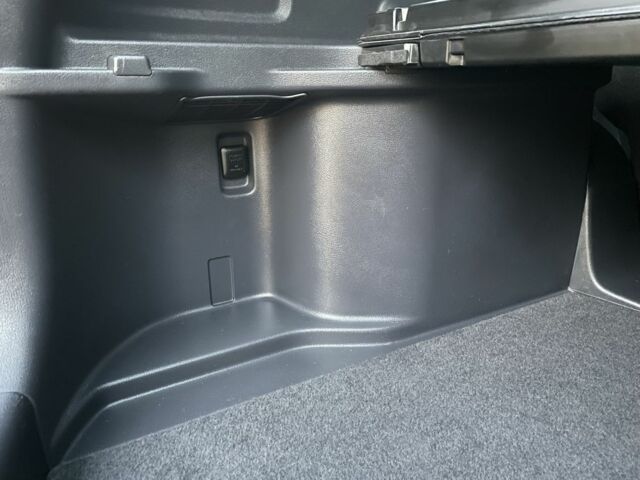 Черный Хонда СРВ, объемом двигателя 2 л и пробегом 220 тыс. км за 12600 $, фото 15 на Automoto.ua