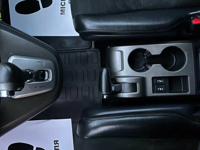 Чорний Хонда СРВ, об'ємом двигуна 2 л та пробігом 245 тис. км за 13100 $, фото 14 на Automoto.ua