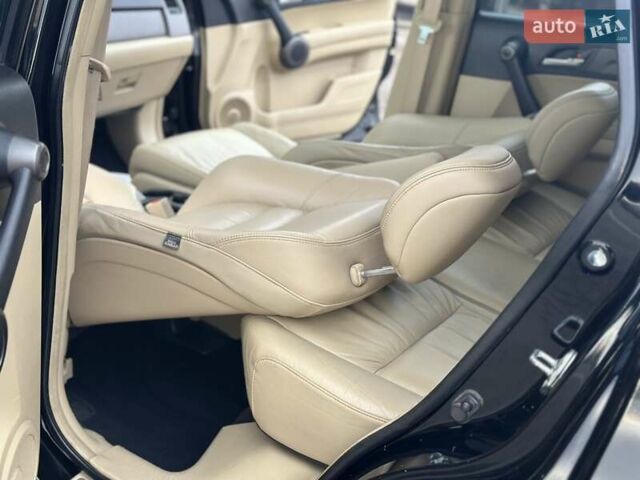 Чорний Хонда СРВ, об'ємом двигуна 2 л та пробігом 181 тис. км за 13777 $, фото 64 на Automoto.ua