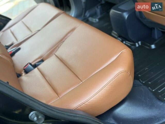 Черный Хонда СРВ, объемом двигателя 2.2 л и пробегом 197 тыс. км за 12800 $, фото 60 на Automoto.ua