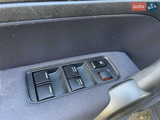 Хонда СРВ 2011 в Киеве на Automoto.ua Черный Хонда СРВ, объемом двигателя 2 л и пробегом 198 тыс. км за 11200 $, фото 23 на Automoto.ua