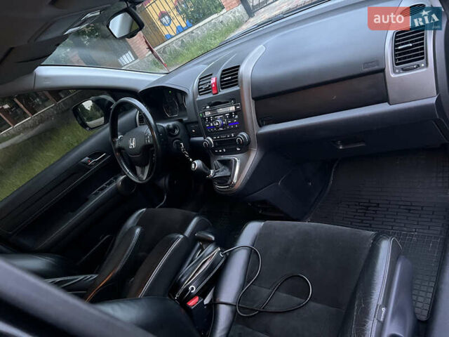 Чорний Хонда СРВ, об'ємом двигуна 2.2 л та пробігом 215 тис. км за 13400 $, фото 18 на Automoto.ua