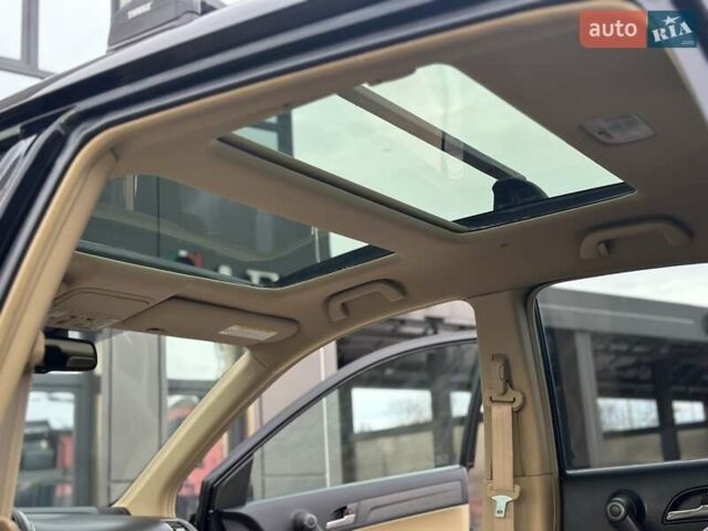 Чорний Хонда СРВ, об'ємом двигуна 2 л та пробігом 181 тис. км за 13777 $, фото 56 на Automoto.ua