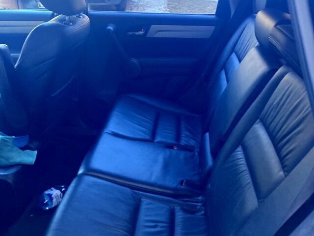 Чорний Хонда СРВ, об'ємом двигуна 2.4 л та пробігом 180 тис. км за 12500 $, фото 5 на Automoto.ua