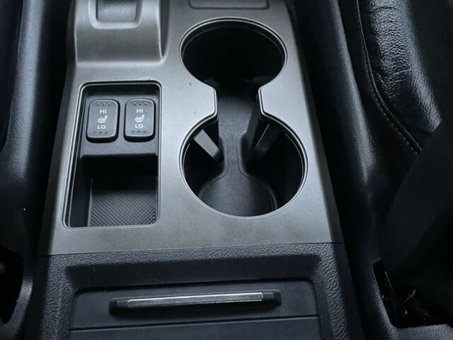 Черный Хонда СРВ, объемом двигателя 2 л и пробегом 220 тыс. км за 12600 $, фото 13 на Automoto.ua